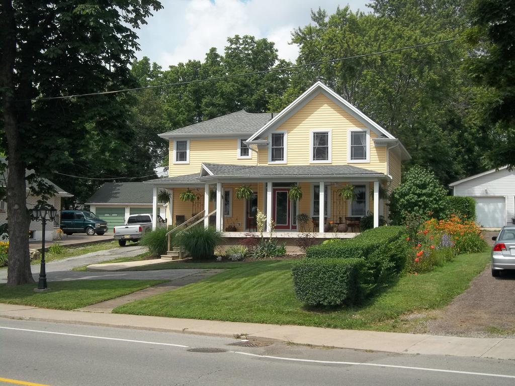 Casa Vidal * Niagara Falls